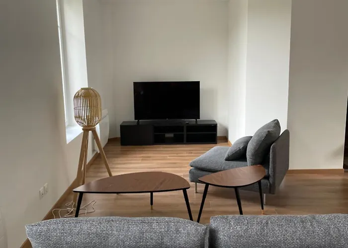 Avec Wc Et Sdb Prives Dans Grande Maison A Cote Du Campus Artem - Thermal Et Parc Des Expos 民宿 *